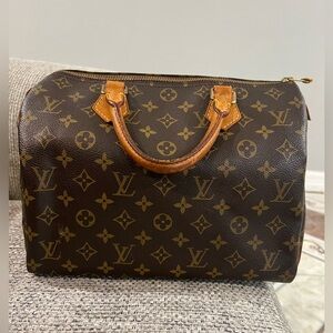 Louis Vuitton Speedy 30
